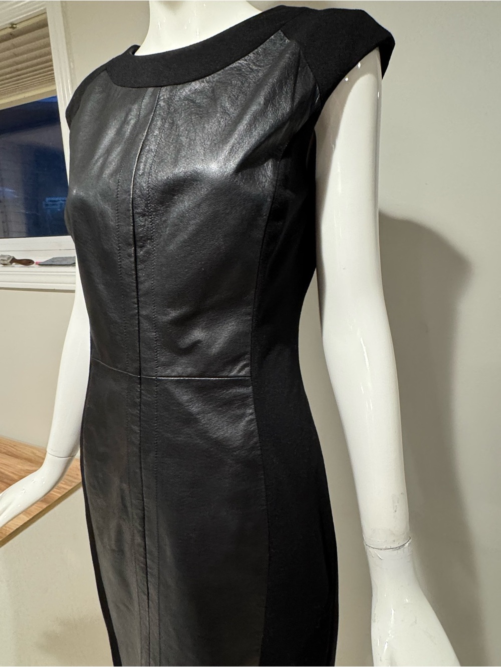 Danier Genuine Leather Sheath Dress Black Size Small - Picture 4 of 10
